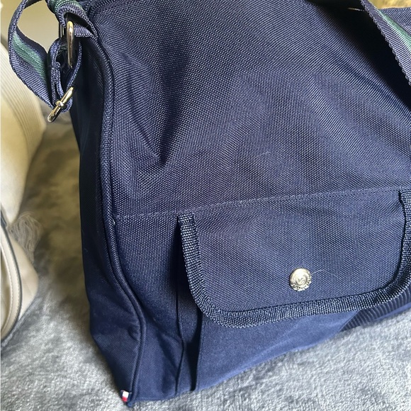 Tommy Hilfiger navy blue canvas overnight bag. - Picture 2 of 3